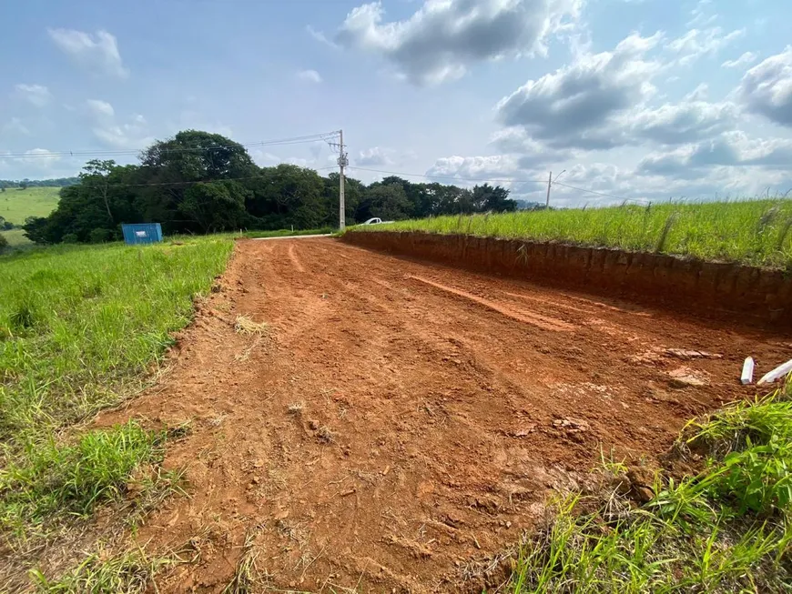 Foto 1 de Lote/Terreno à venda, 150m² em , Toledo