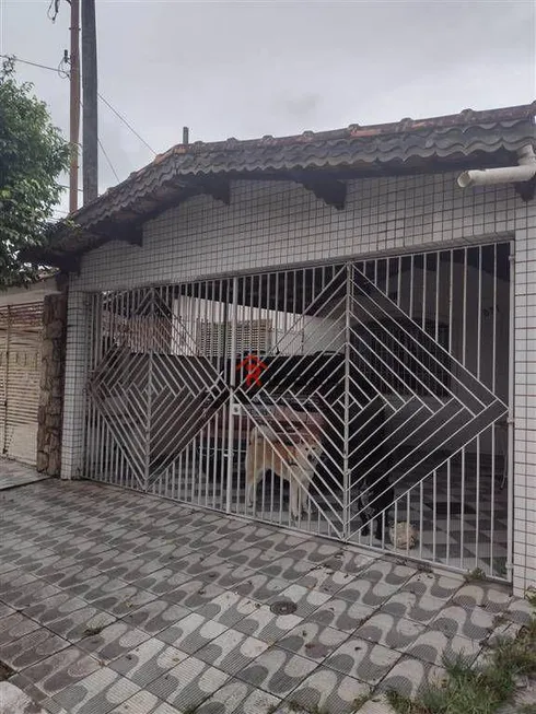 Foto 1 de Casa com 2 Quartos à venda, 85m² em Maracanã, Praia Grande