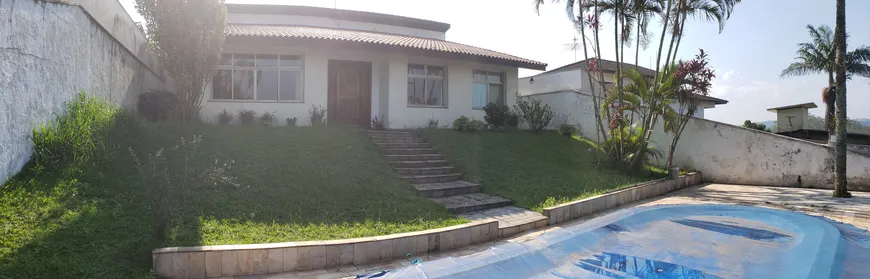 Foto 1 de Casa com 4 Quartos à venda, 298m² em Pastoril, Ribeirão Pires