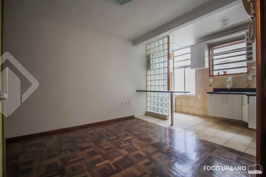 Foto 1 de Apartamento com 1 Quarto à venda, 41m² em São João, Porto Alegre