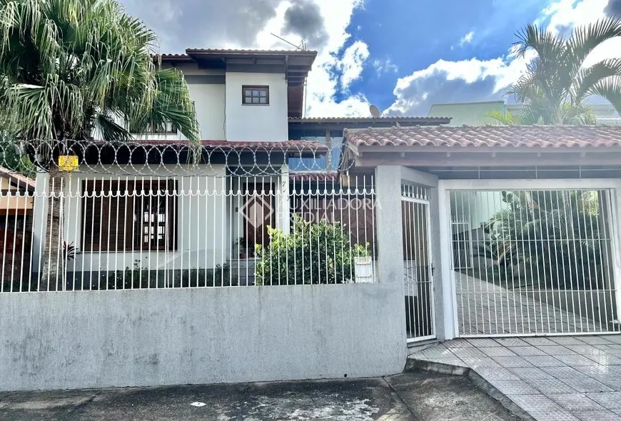 Foto 1 de Casa com 3 Quartos à venda, 213m² em Canudos, Novo Hamburgo