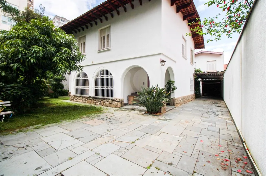 Foto 1 de Casa com 5 Quartos à venda, 466m² em Jardim América, São Paulo