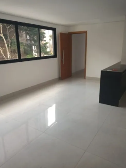 Foto 1 de Apartamento com 2 Quartos à venda, 70m² em Cruzeiro, Belo Horizonte