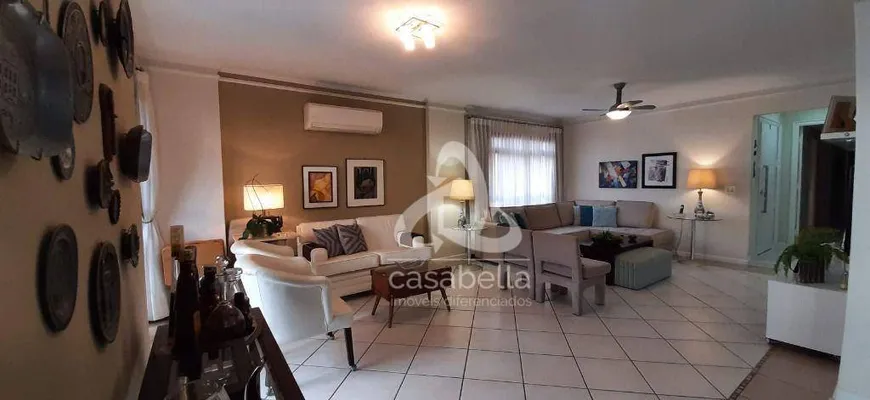 Foto 1 de Apartamento com 4 Quartos à venda, 220m² em Embaré, Santos