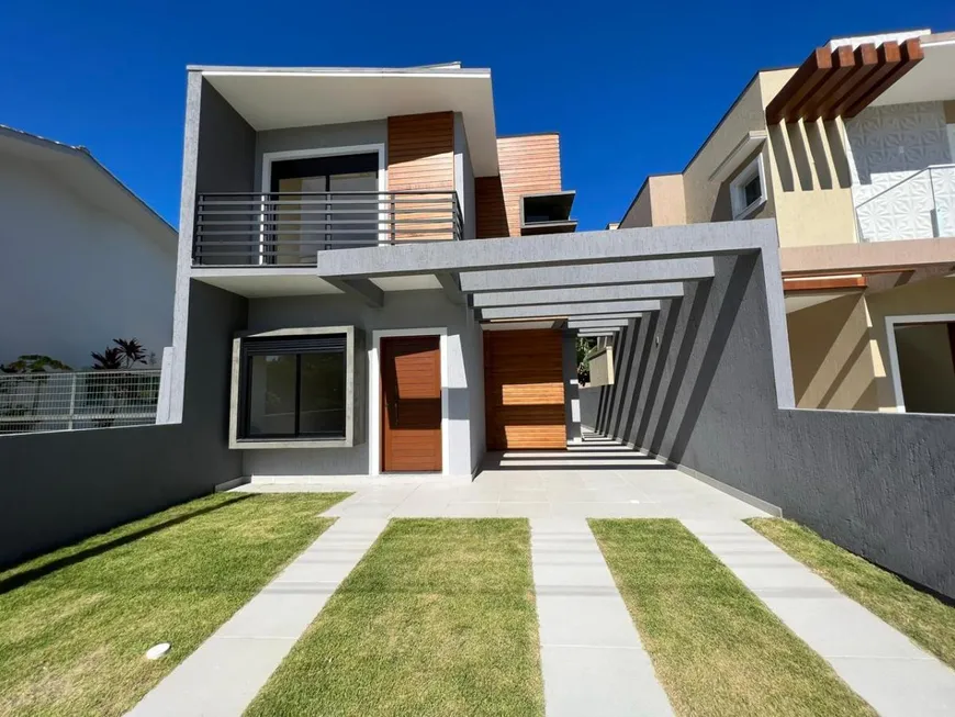 Foto 1 de Casa com 3 Quartos à venda, 145m² em Panoramico, Garopaba