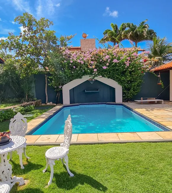 Foto 1 de Casa com 5 Quartos à venda, 450m² em De Lourdes, Fortaleza