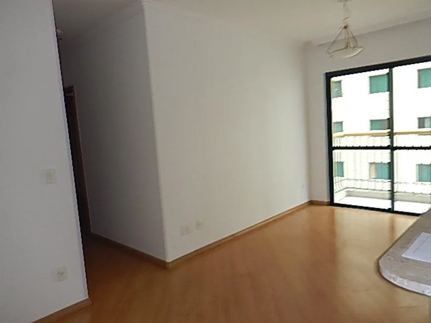 Foto 1 de Apartamento com 2 Quartos para alugar, 79m² em Alphaville, Barueri