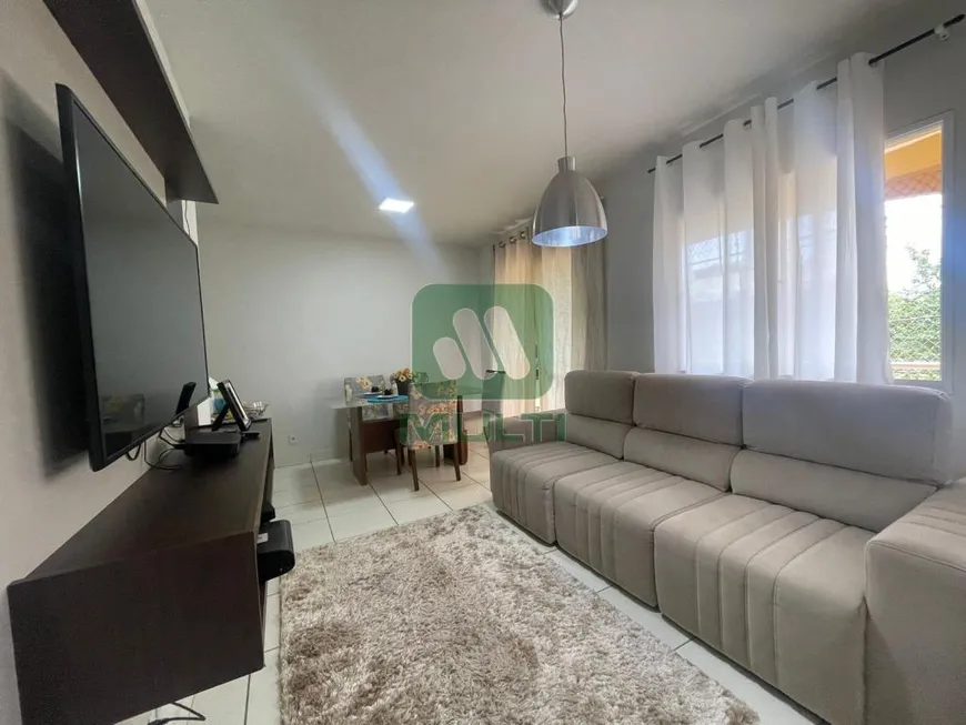 Foto 1 de Apartamento com 3 Quartos à venda, 72m² em Santa Mônica, Uberlândia