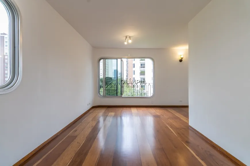 Foto 1 de Apartamento com 4 Quartos para alugar, 144m² em Campo Belo, São Paulo