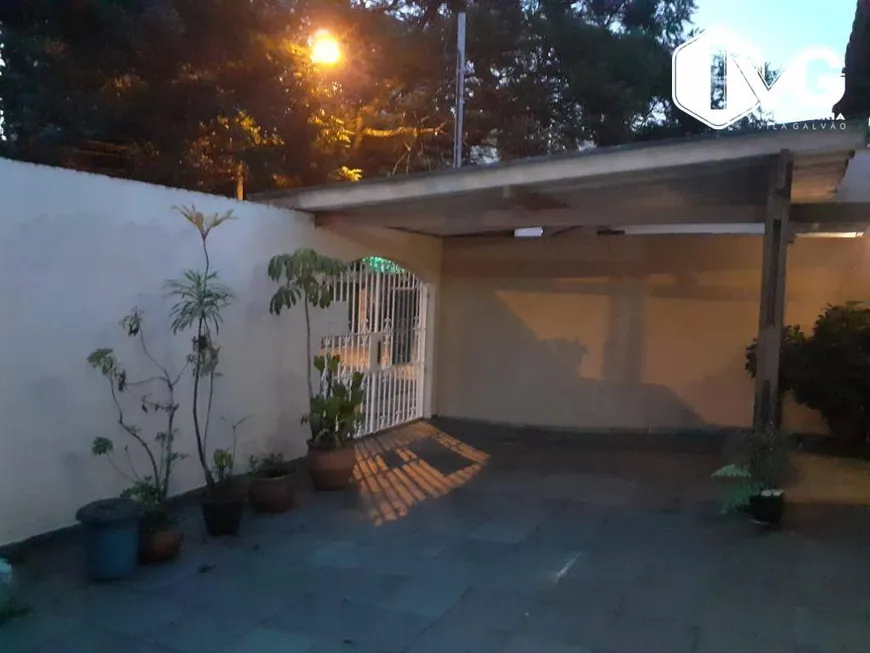 Foto 1 de Casa com 3 Quartos à venda, 180m² em Jardim Maria Helena, Guarulhos