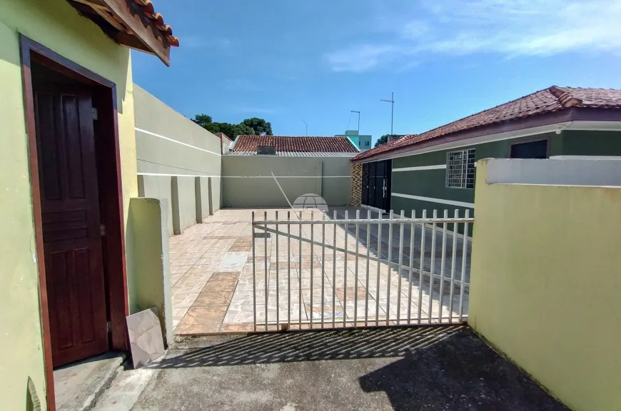 Foto 1 de Casa com 3 Quartos à venda, 260m² em Guaraituba, Colombo