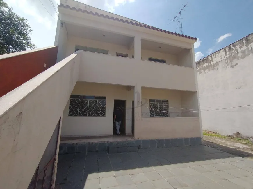 Foto 1 de Casa com 2 Quartos à venda, 150m² em Vila Mury, Volta Redonda