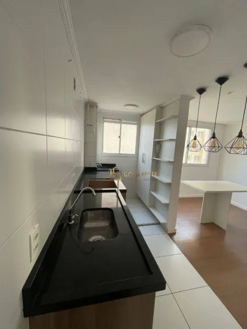 Foto 1 de Apartamento com 2 Quartos à venda, 40m² em Itaquera, São Paulo