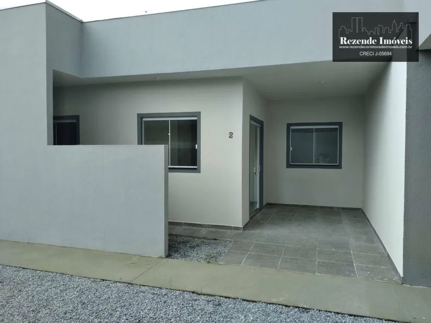 Foto 1 de Casa com 2 Quartos à venda, 48m² em Vila Garcia, Paranaguá