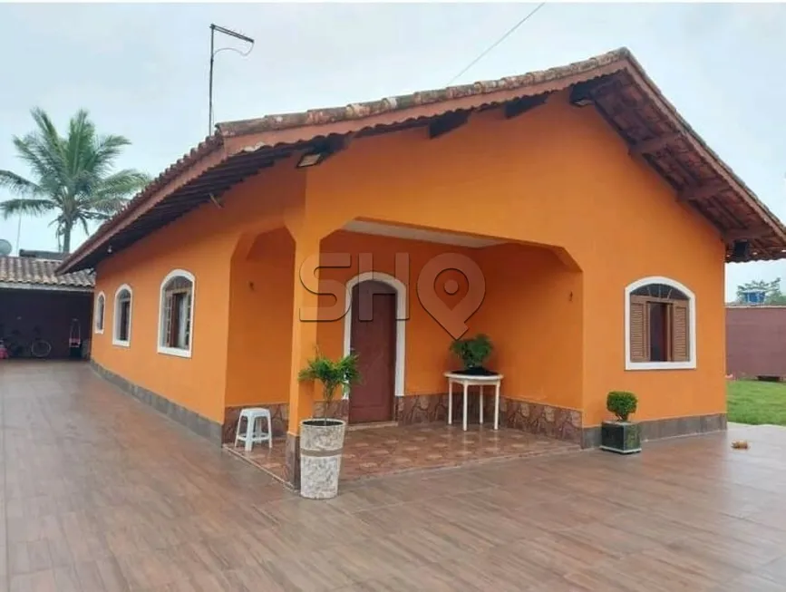 Foto 1 de Casa com 4 Quartos à venda, 175m² em Luíza Mar, Itanhaém