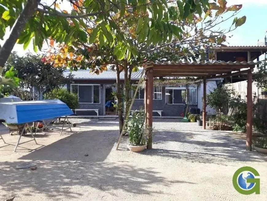 Foto 1 de Casa com 2 Quartos à venda, 170m² em Ibiraquera, Imbituba