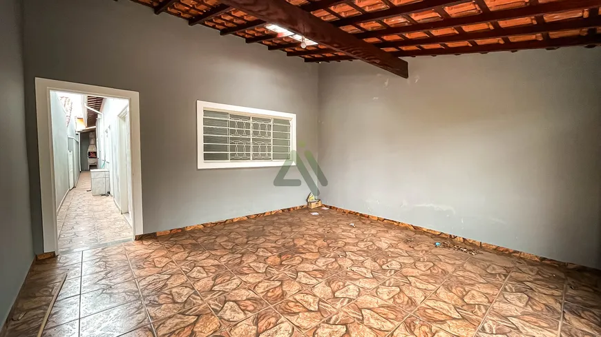 Foto 1 de Casa com 2 Quartos à venda, 106m² em Jardim Terras de Santo Antônio, Hortolândia