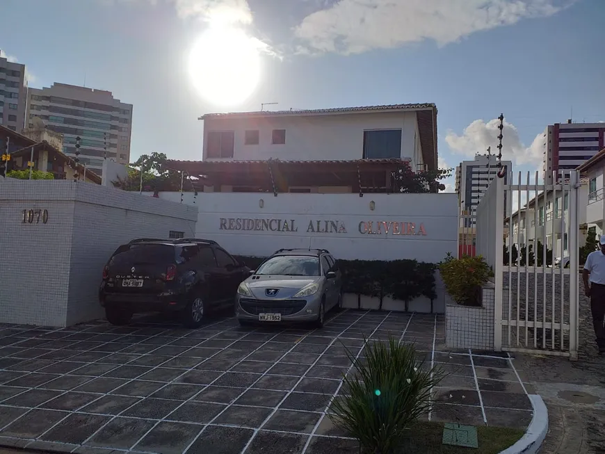 Foto 1 de Casa com 3 Quartos à venda, 104m² em Atalaia, Aracaju