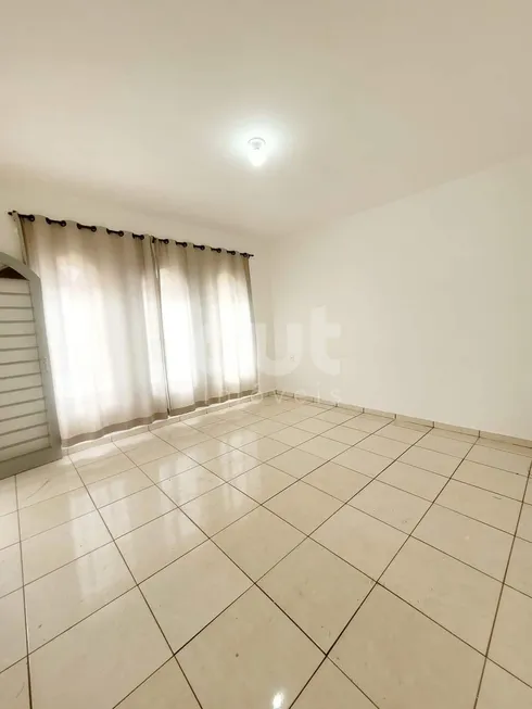 Foto 1 de Casa com 2 Quartos para venda ou aluguel, 120m² em Vila Lemos, Campinas