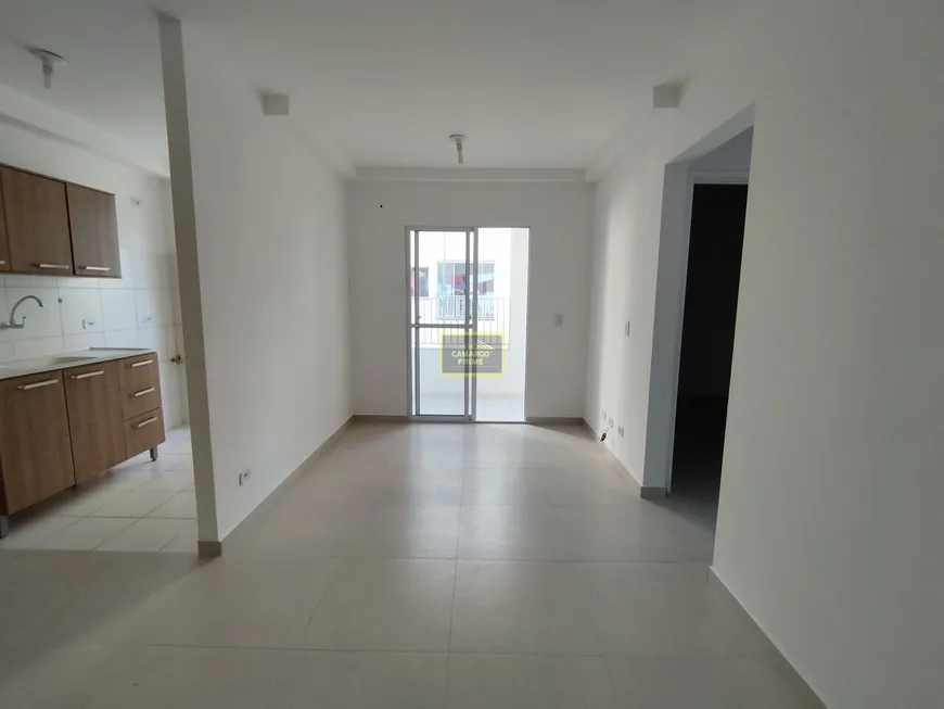 Foto 1 de Apartamento com 2 Quartos para alugar, 53m² em Jardim Colibri, Cotia