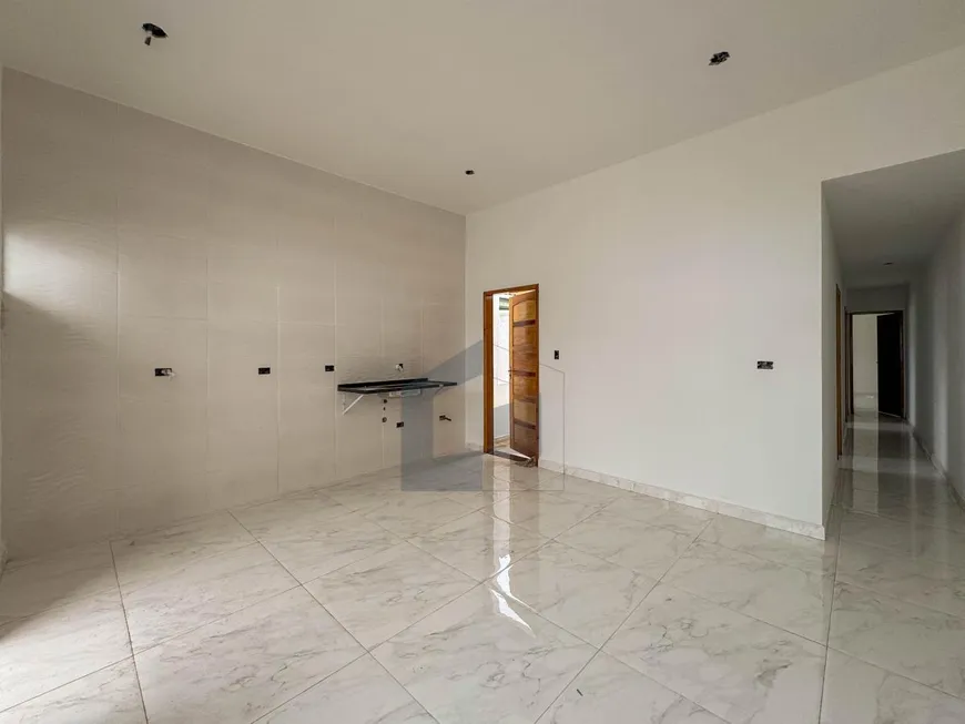 Foto 1 de Casa com 3 Quartos à venda, 125m² em Vila Amorim, Suzano