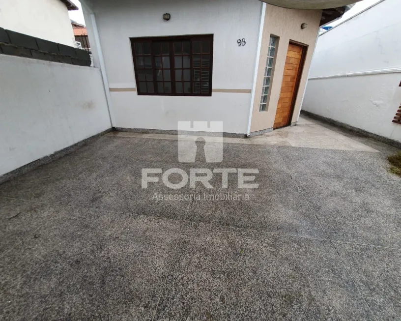 Foto 1 de Casa de Condomínio com 3 Quartos à venda, 175m² em Real Park Tietê, Mogi das Cruzes