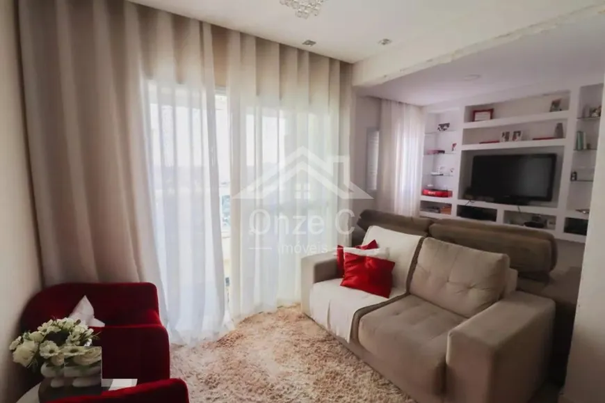 Foto 1 de Apartamento com 3 Quartos para alugar, 81m² em Jardim Las Vegas, Guarulhos