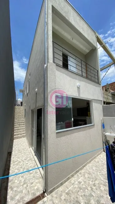 Foto 1 de Sobrado com 3 Quartos à venda, 108m² em Jardim de Alah, Taubaté