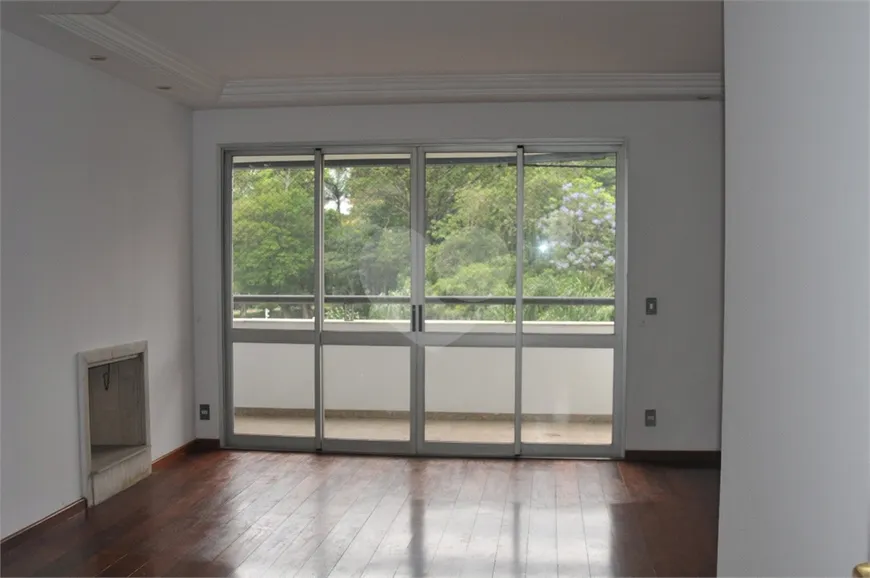 Foto 1 de Apartamento com 4 Quartos à venda, 190m² em Morumbi, São Paulo