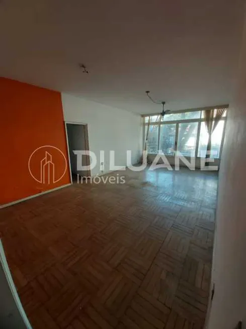 Foto 1 de Apartamento com 3 Quartos à venda, 130m² em Humaitá, Rio de Janeiro