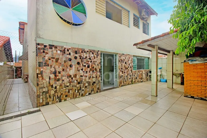 Foto 1 de Casa com 3 Quartos à venda, 345m² em Balneario Barra de Jangada , Peruíbe