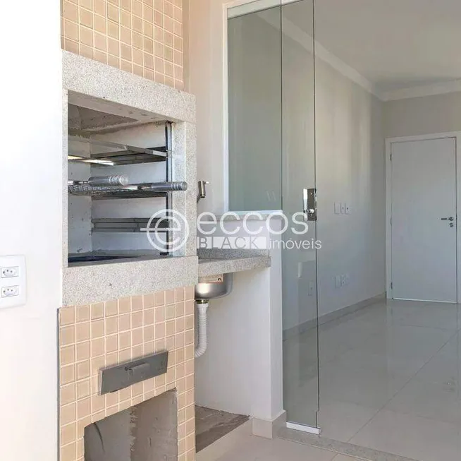 Foto 1 de Apartamento com 2 Quartos à venda, 61m² em Santa Mônica, Uberlândia