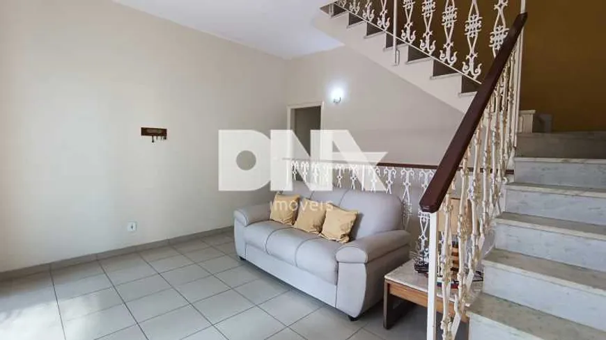 Foto 1 de Casa com 3 Quartos à venda, 204m² em Tijuca, Rio de Janeiro