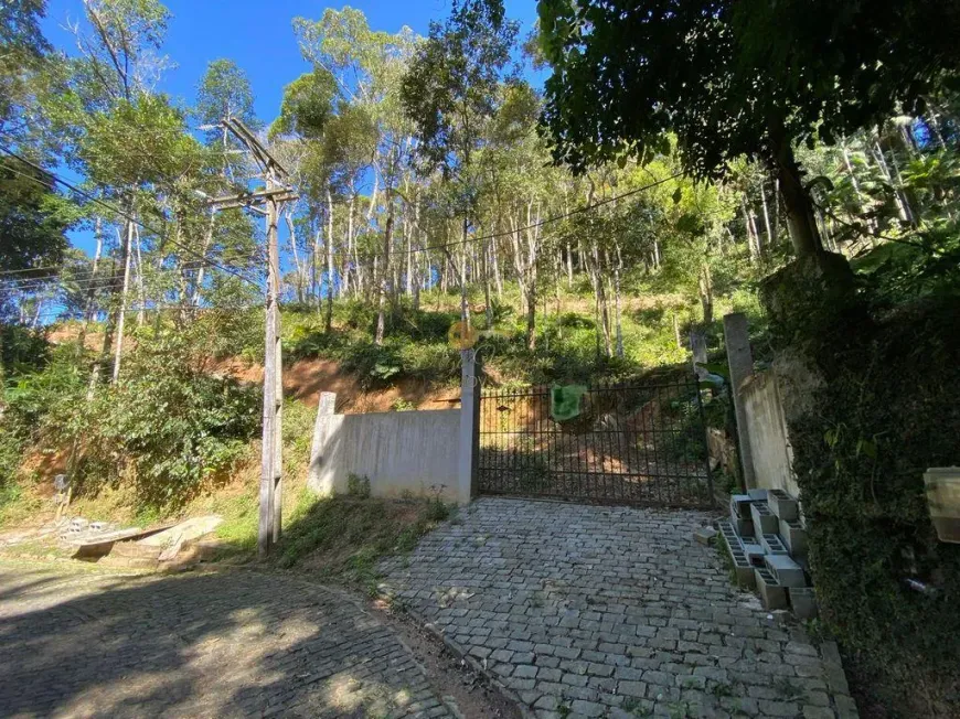 Foto 1 de Lote/Terreno à venda, 4200m² em Carlos Guinle, Teresópolis