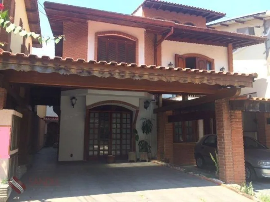 Foto 1 de Casa de Condomínio com 4 Quartos à venda, 145m² em Morumbi, São Paulo