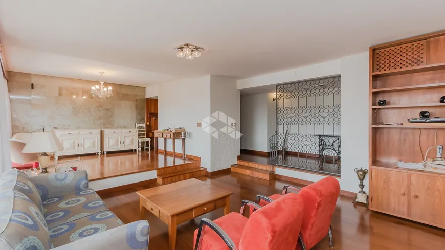 Foto 1 de Apartamento com 3 Quartos à venda, 195m² em Auxiliadora, Porto Alegre