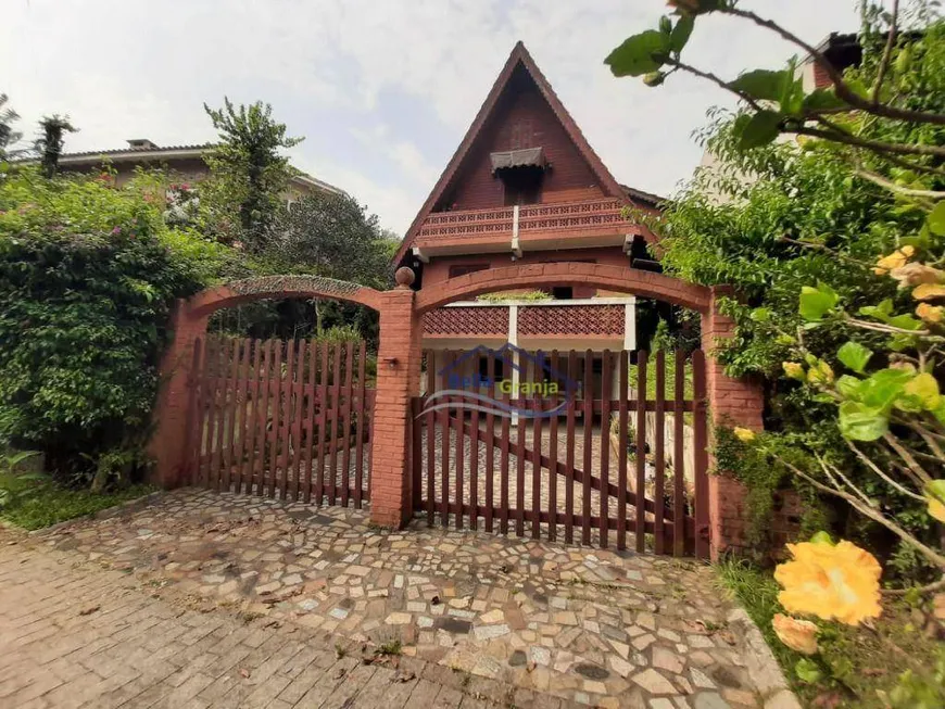 Foto 1 de Casa de Condomínio com 3 Quartos para alugar, 200m² em Granja Viana, Cotia