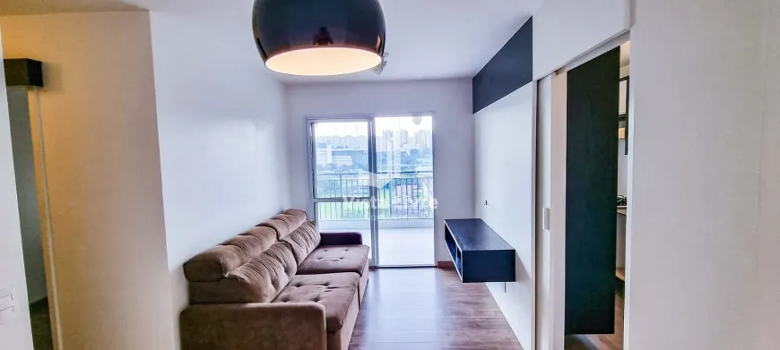 Foto 1 de Apartamento com 2 Quartos à venda, 60m² em Vila Anastácio, São Paulo