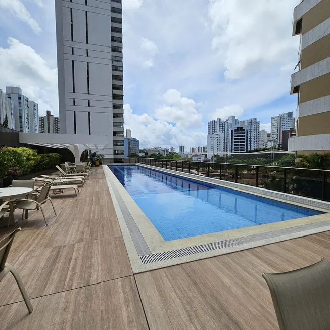 Foto 1 de Apartamento com 4 Quartos à venda, 241m² em Graça, Salvador