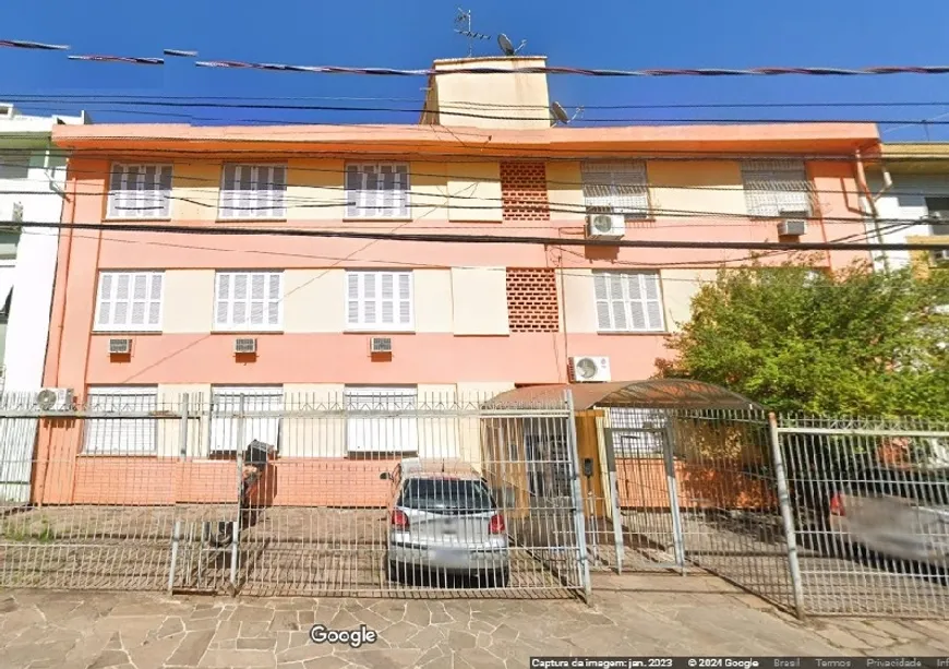 Foto 1 de Apartamento com 3 Quartos para alugar, 77m² em São Sebastião, Porto Alegre