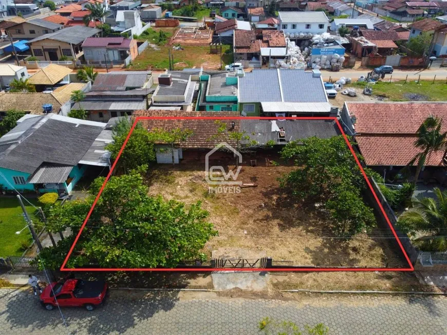 Foto 1 de Lote/Terreno à venda, 615m² em São Cristovão, Barra Velha