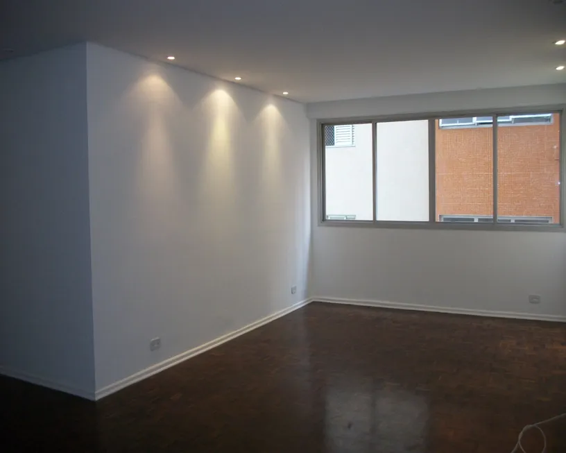 Foto 1 de Apartamento com 2 Quartos para alugar, 97m² em Jardim Paulista, São Paulo