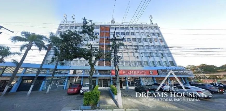 Foto 1 de Apartamento com 3 Quartos à venda, 116m² em Navegantes, Porto Alegre