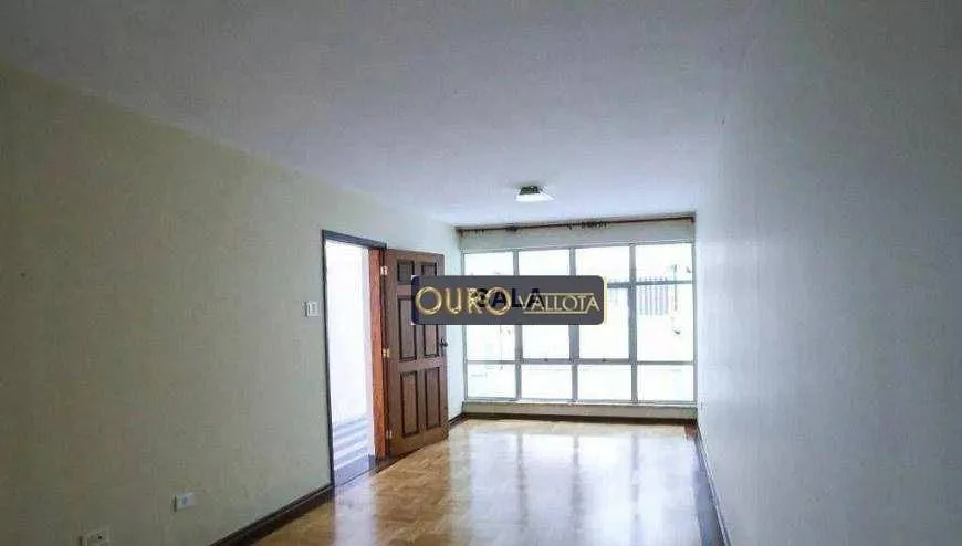 Foto 1 de Sobrado com 4 Quartos à venda, 250m² em Moema, São Paulo