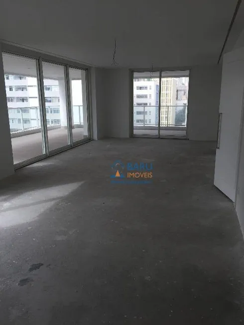 Foto 1 de Apartamento com 4 Quartos à venda, 270m² em Higienópolis, São Paulo