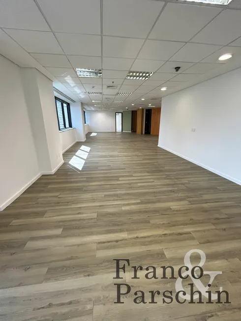 Foto 1 de Sala Comercial para alugar, 430m² em Vila Olímpia, São Paulo