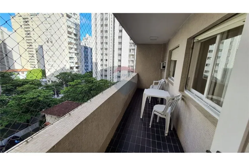 Foto 1 de Apartamento com 3 Quartos à venda, 90m² em Centro, Guarujá