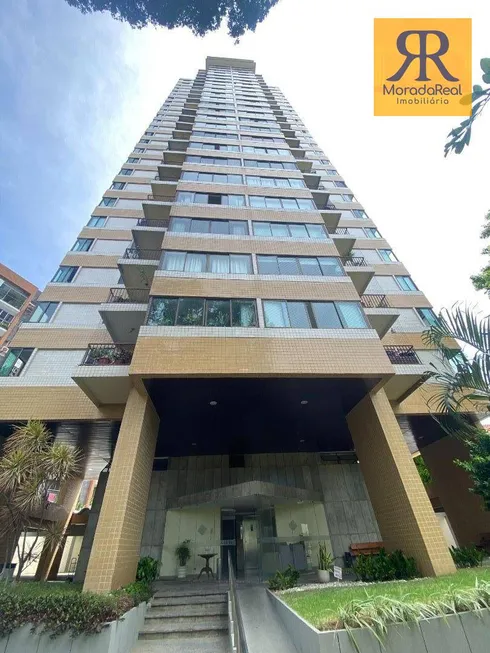 Foto 1 de Apartamento com 3 Quartos à venda, 141m² em Boa Vista, Recife