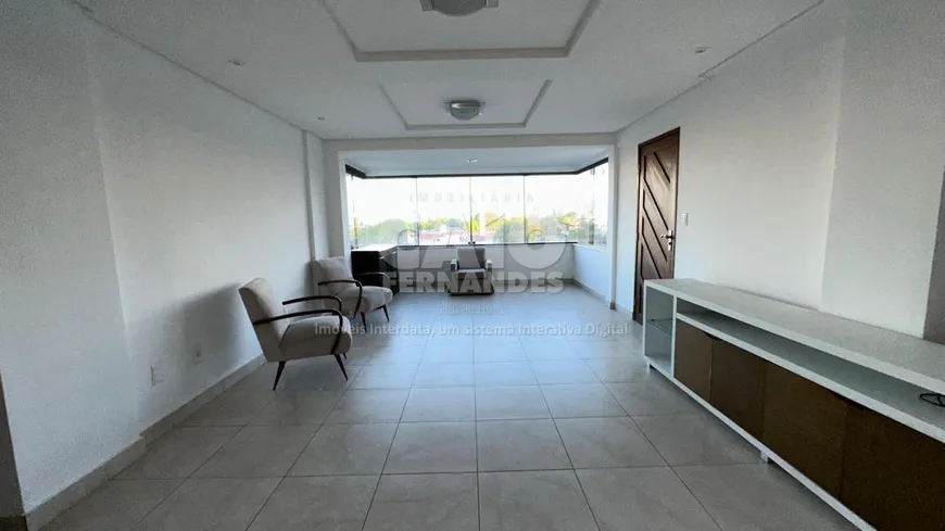 Foto 1 de Apartamento com 3 Quartos à venda, 172m² em Lagoa Nova, Natal