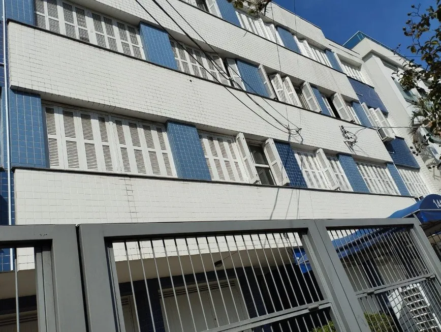 Foto 1 de Apartamento com 3 Quartos à venda, 84m² em Menino Deus, Porto Alegre
